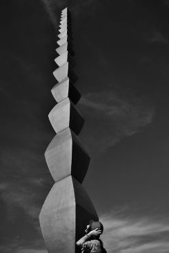 Constantin Brancusi Endless Column Infinity